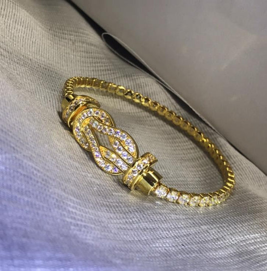 Love Knot Style Tennis Bracelet with Zirconia Stones