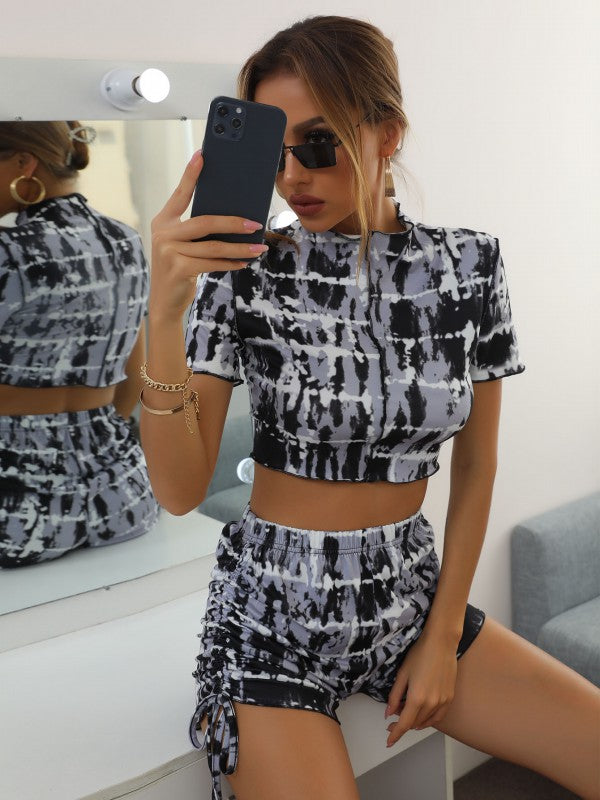 Tie-dye Short Suit