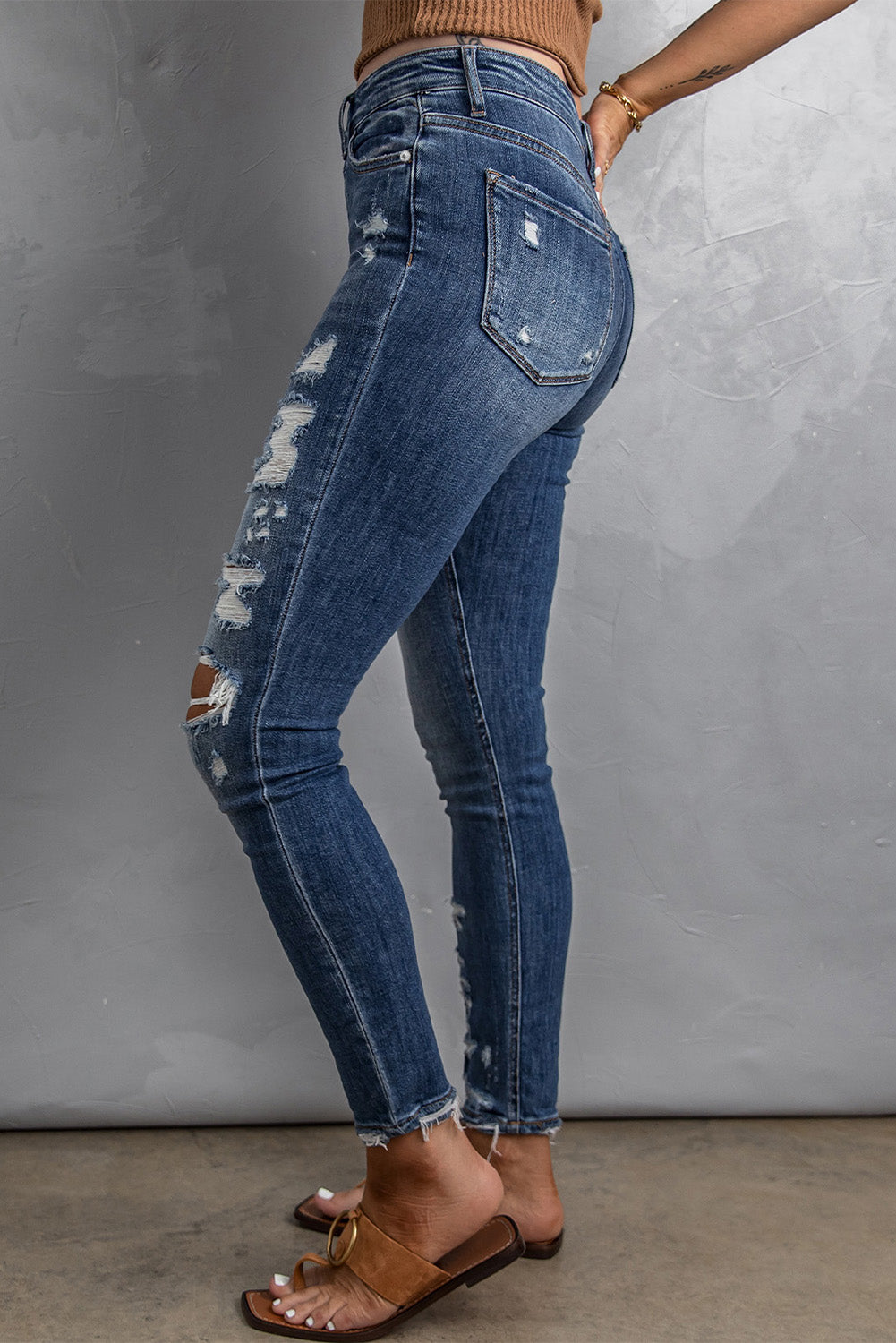 Distressed Skinny High Waist Jeans