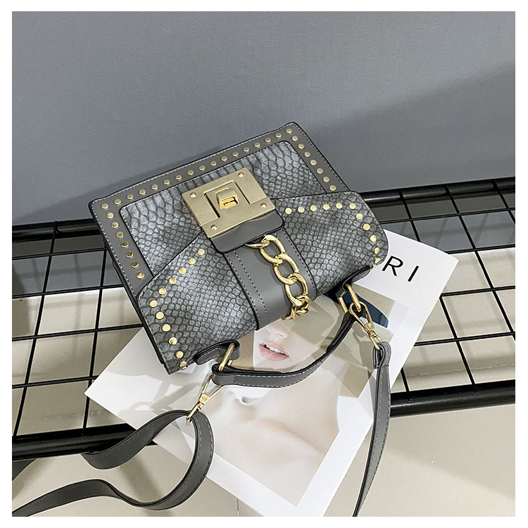 New net celebrity ins fashion casual single shoulder messenger female bag trend niche messenger bag