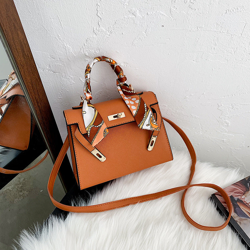 Elegant Fashion Solid Color Square Lock clasp Shoulder Bag