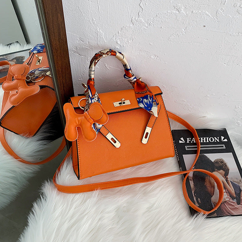 Elegant Fashion Solid Color Square Lock clasp Shoulder Bag