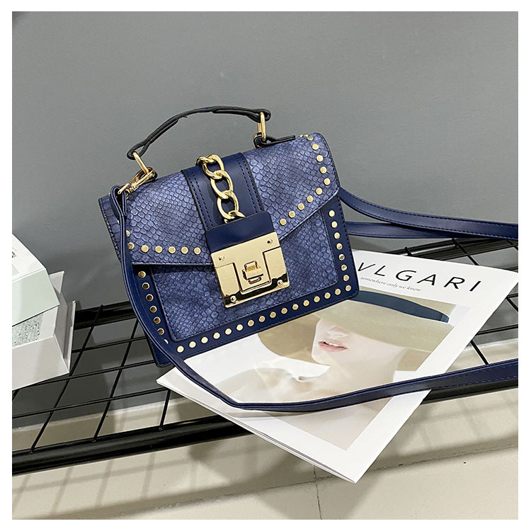New net celebrity ins fashion casual single shoulder messenger female bag trend niche messenger bag
