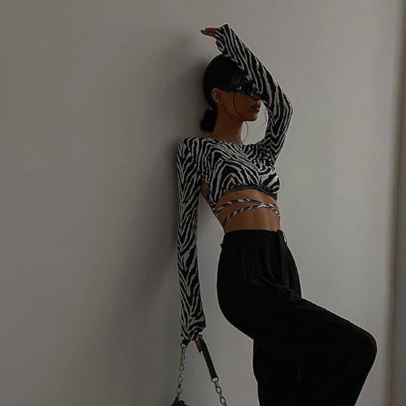 Navel Lace Up Top