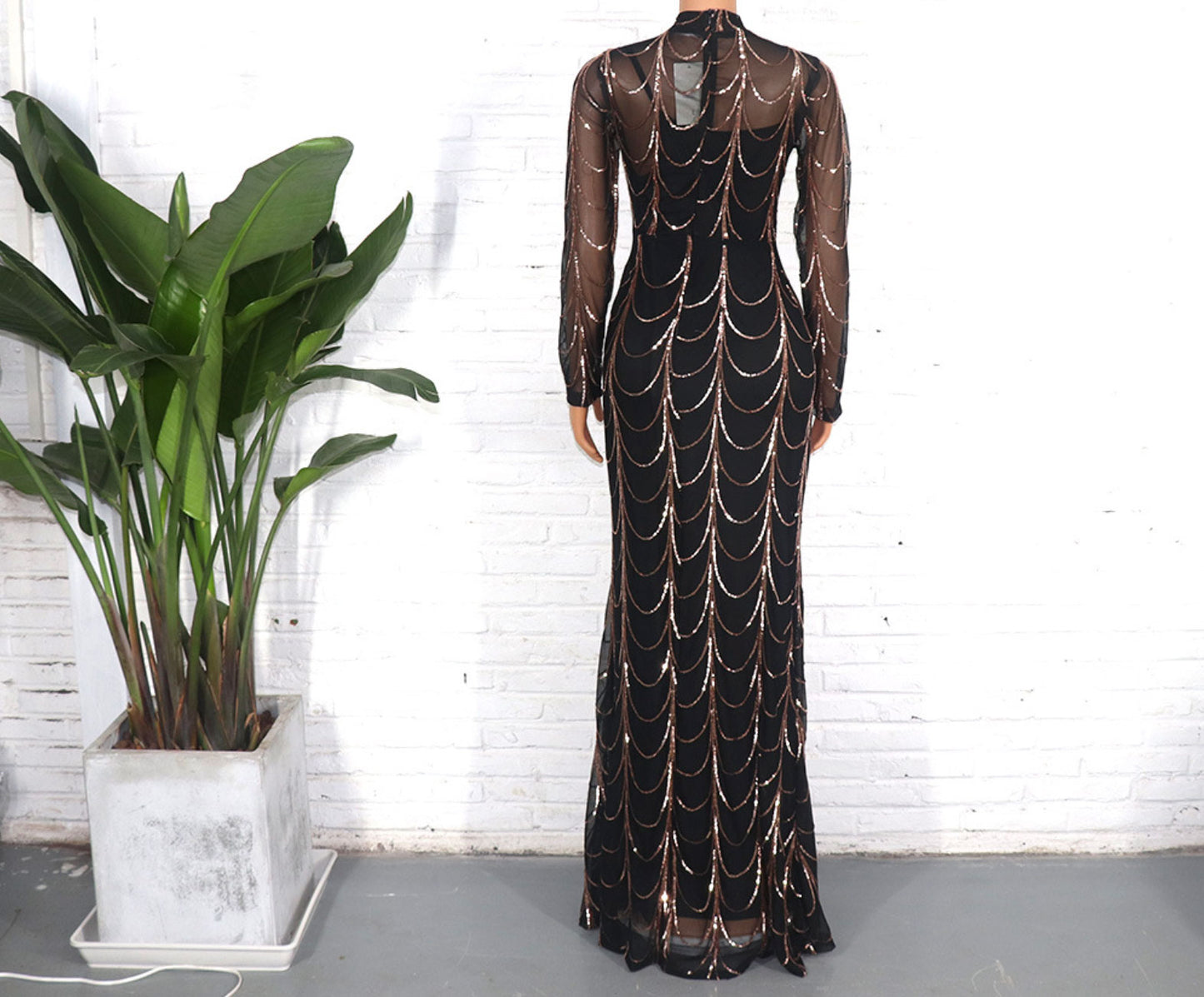 Stretch sequin fishtail evening dress with inner skirt