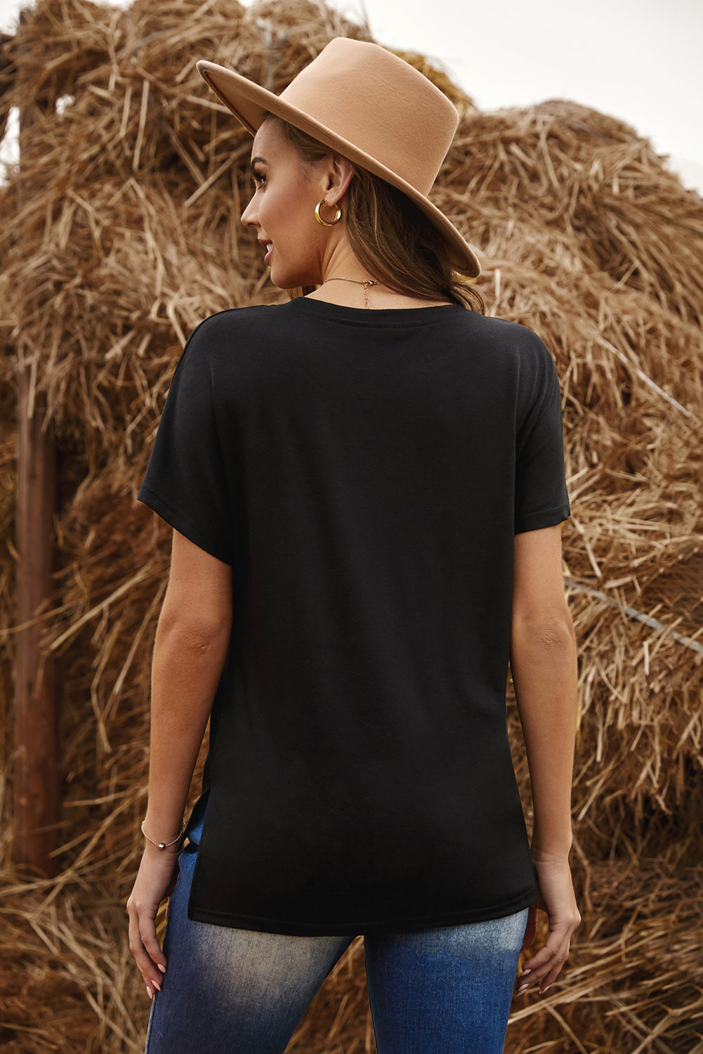 Sequin Pocket Black Short Sleeve T-shirt