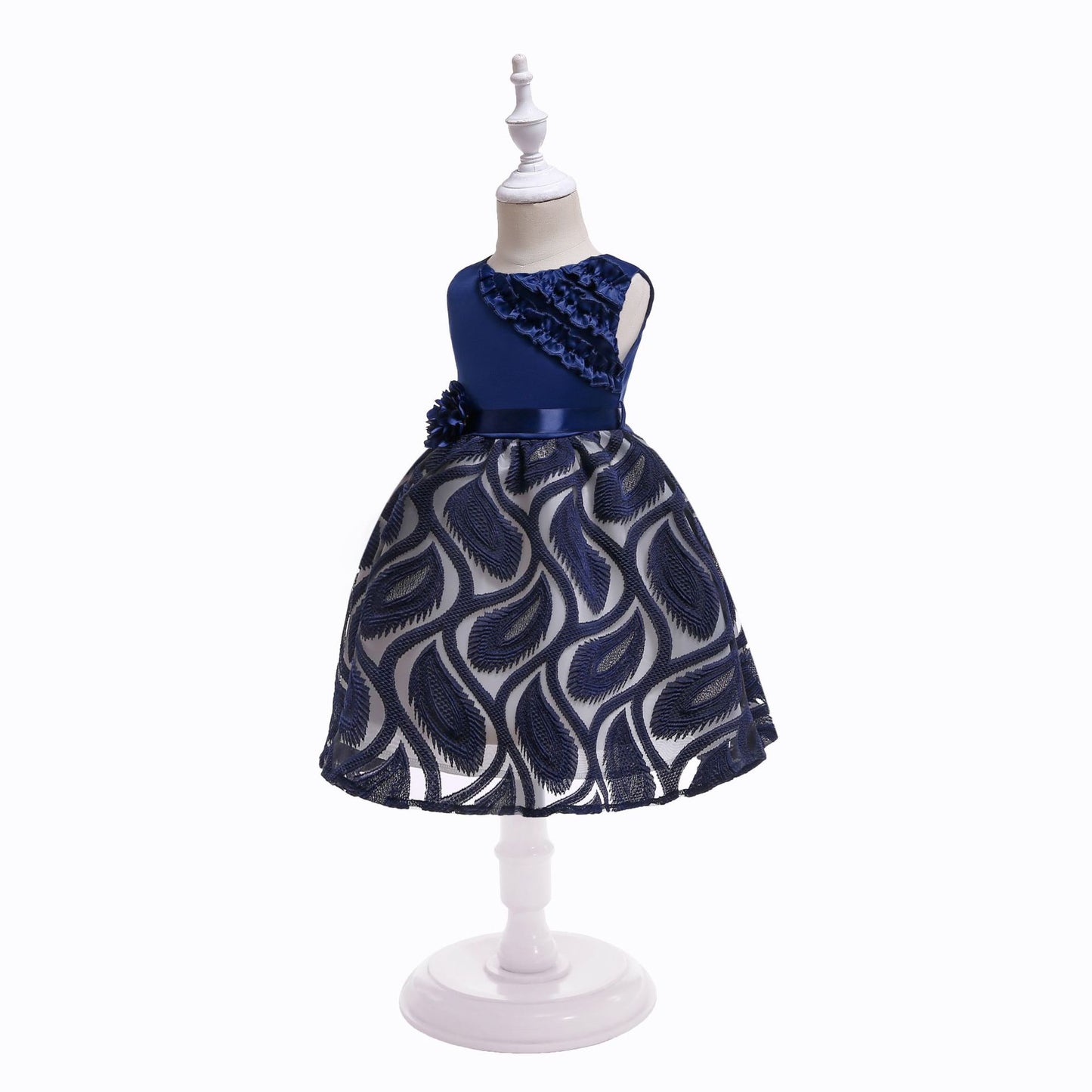 Embroidered Sleeveless Princess Dress