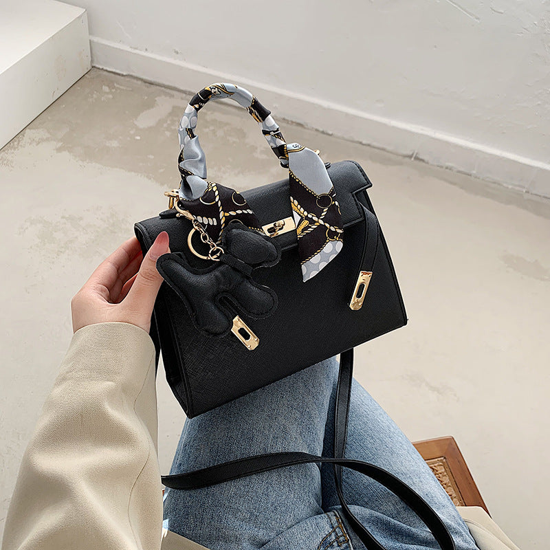 Elegant Fashion Solid Color Square Lock clasp Shoulder Bag