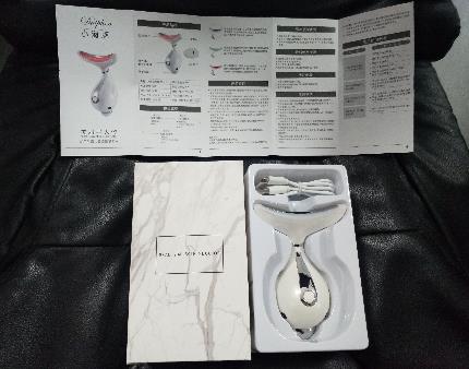 Dolphin beauty device